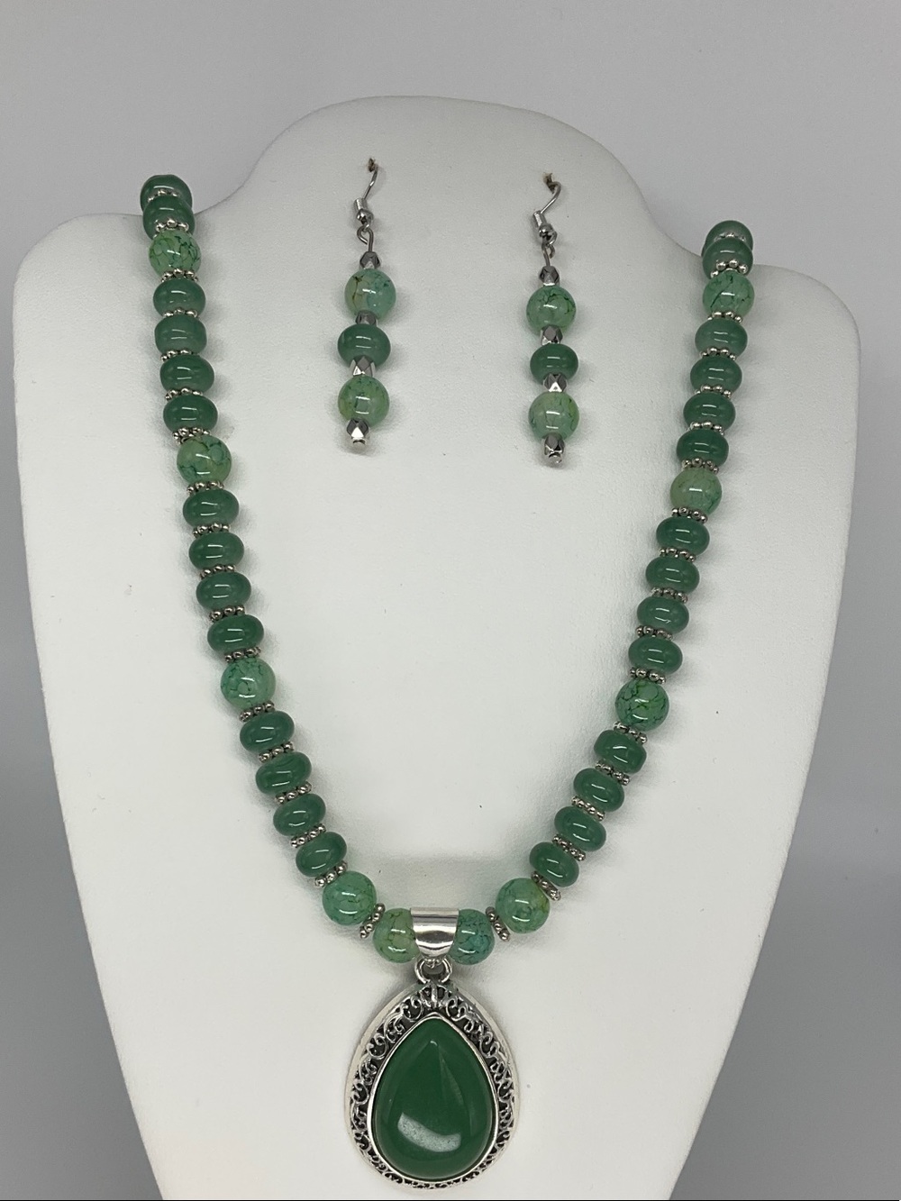 Peridot Green Bead Necklace with Teardrop Pendant and Matching Earrings 18-Inch